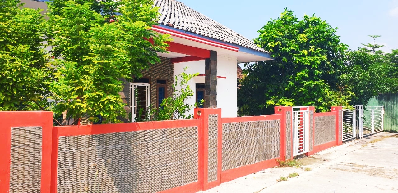 Meteor Samsudin Rumah Perum Kota Karang